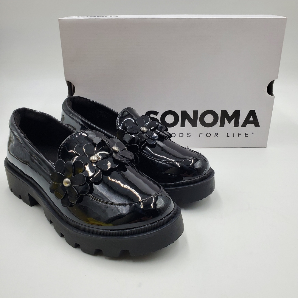 Girls Size 2 Loafers. Style: Lyette in Black by Sonoma